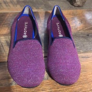 Rothys kids size 4 Loafers